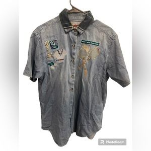 Vintage Red Ridge Mountain Tennis Print